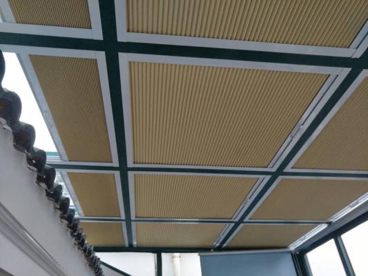 赤峰蜂窩簾制造商電話號(hào)碼-第1張圖片