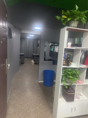 沙龍美發(fā)赤峰店電話號(hào)碼多少-第1張圖片