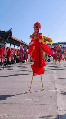 赤峰步行街高蹺隊電話號碼-第1張圖片