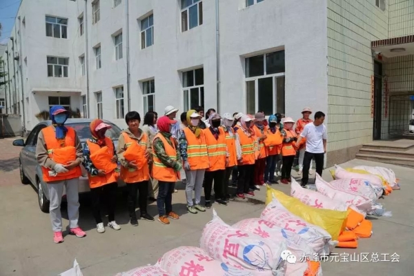 赤峰投訴環(huán)衛(wèi)工人電話是多少-第1張圖片