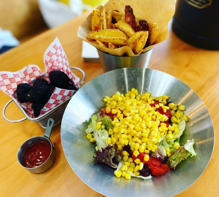 赤峰整只炸雞店電話多少號(hào)-第1張圖片