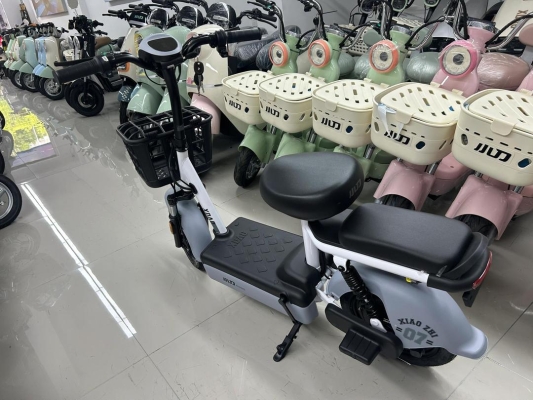 赤峰小刀電動(dòng)車回收電話號碼-第1張圖片