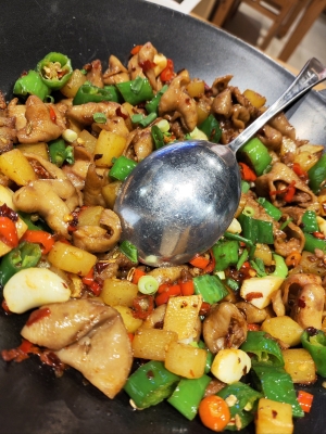 赤峰正宗湘菜館地址電話號碼-第1張圖片