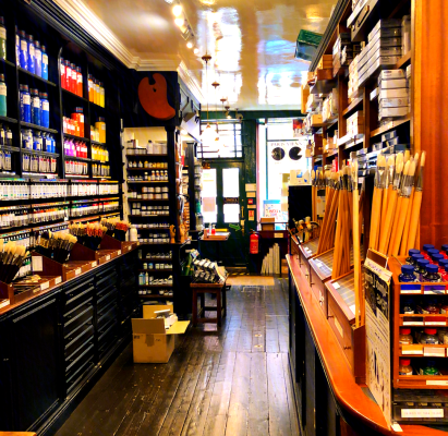 赤峰畫(huà)材店鋪電話多少號(hào)-第1張圖片