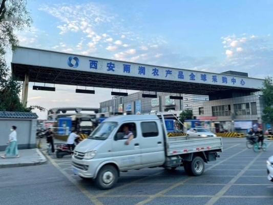 赤峰雨潤(rùn)市場(chǎng)賣(mài)酒的電話是多少-第1張圖片