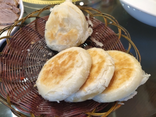 赤峰市園林路城南對(duì)夾-第1張圖片