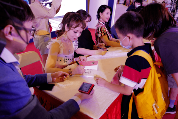 赤峰音樂電臺(tái)網(wǎng)站電話號(hào)碼-第1張圖片