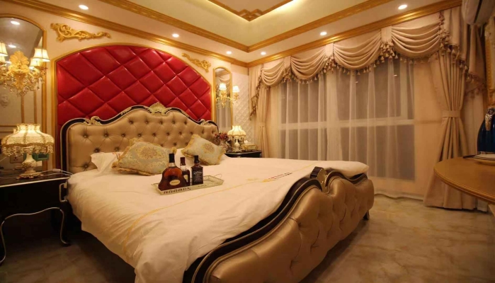 赤峰春城雅苑民宿電話號碼-第1張圖片