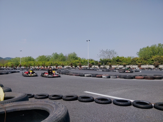 赤峰附近練車場地電話號碼-第1張圖片