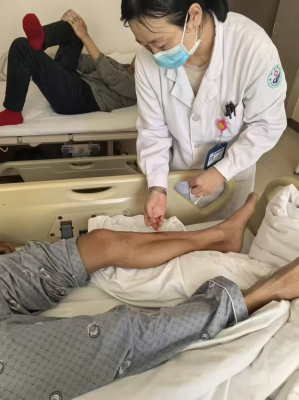 赤峰隆潭醫(yī)院電話號(hào)碼是多少-第1張圖片