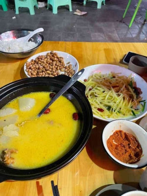 赤峰元寶區(qū)外賣電話號(hào)碼-第1張圖片