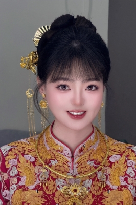 赤峰婚禮妝造師招聘電話號(hào)碼-第1張圖片