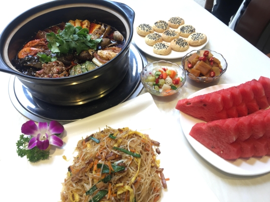 赤峰海鮮火鍋團(tuán)購電話地址查詢-第1張圖片