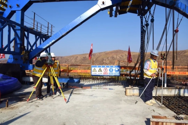 赤峰挖樁招工電話號碼查詢-第1張圖片