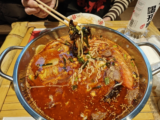 赤峰冒菜館地址查詢電話號碼-第1張圖片