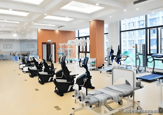 赤峰橋北方倉醫(yī)院電話號碼是多少-第1張圖片