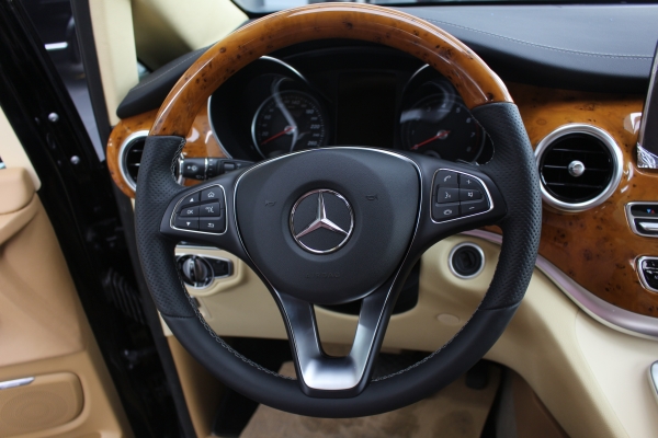 赤峰貨車內(nèi)飾改裝店電話號(hào)碼-第1張圖片