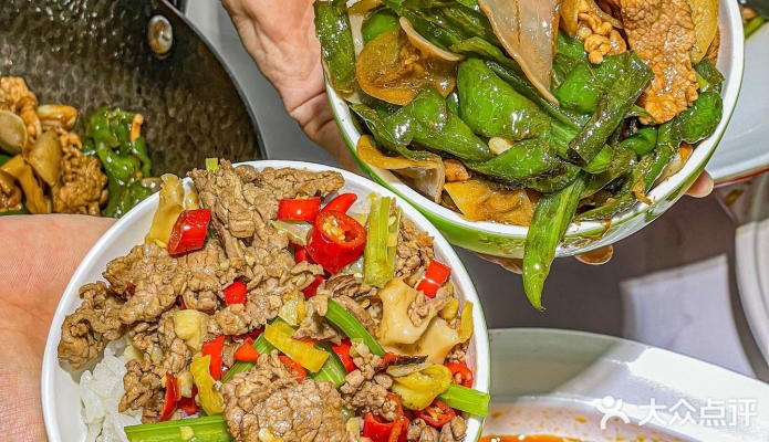 赤峰金牌辣椒炒肉地址電話號碼-第1張圖片