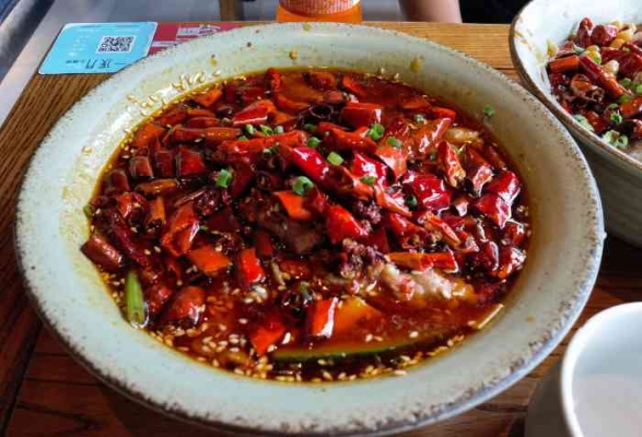 赤峰川菜酒館電話多少號碼-第1張圖片