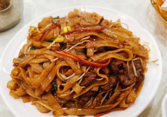 赤峰地道老飯店電話號碼多少-第1張圖片