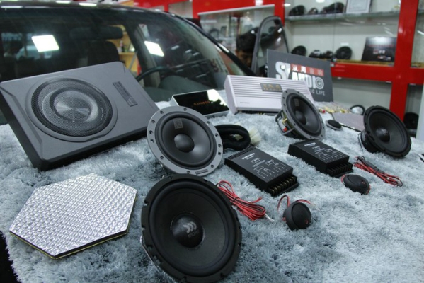 赤峰昆典汽車銷售電話地址查詢-第1張圖片