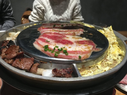 赤峰紅山區(qū)清真烤肉電話號碼-第1張圖片