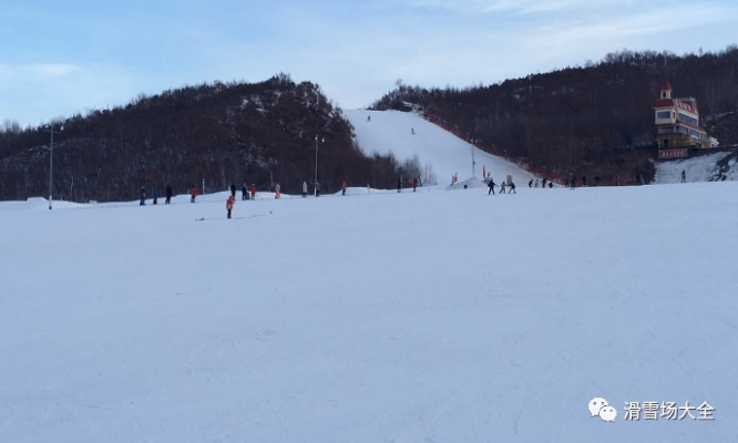 赤峰紅山廣場滑雪場電話號碼-第1張圖片
