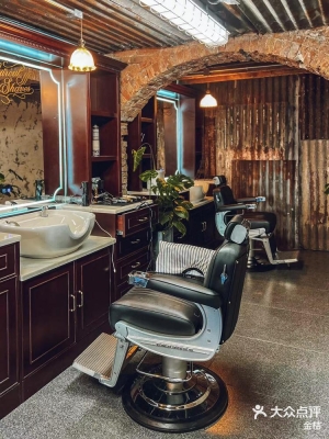 赤峰美式理發(fā)館電話地址查詢-第1張圖片