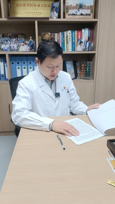 赤峰市醫(yī)院 宋大夫電話號碼-第1張圖片