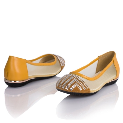 赤峰大號(hào)女鞋店電話號(hào)碼查詢-第1張圖片