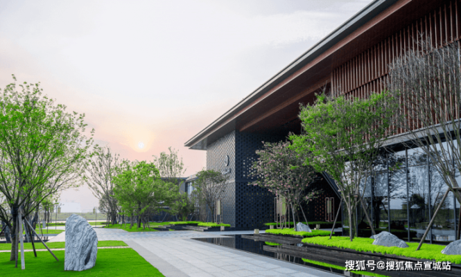 赤峰鴻泰煙酒店地址電話號碼-第1張圖片