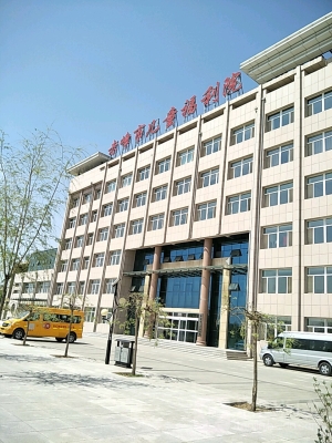 赤峰市醫(yī)院夜班電話號碼是多少-第1張圖片