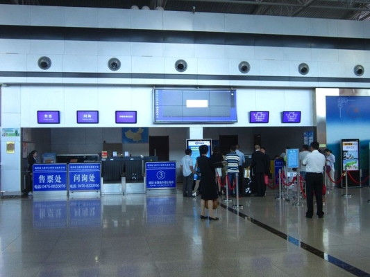 烏丹去赤峰機(jī)場(chǎng)大巴電話是多少-第1張圖片