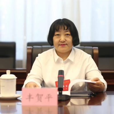 赤峰二中關(guān)校長電話號(hào)碼-第1張圖片