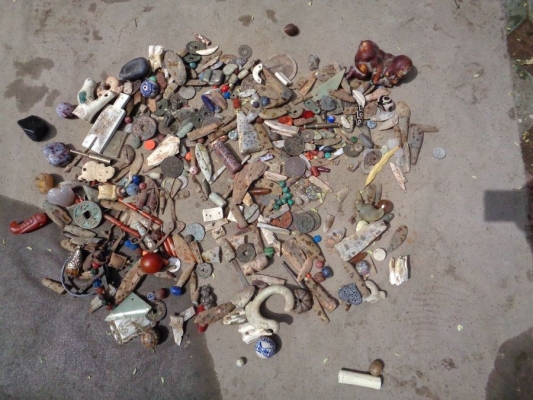 赤峰市地攤進(jìn)貨電話號碼-第1張圖片