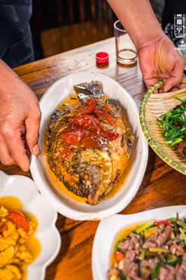 赤峰大板鎮(zhèn)蒼蠅小館電話號碼-第1張圖片