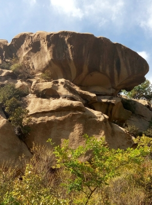 赤峰市喀喇沁旗云朵酒店電話(huà)號(hào)碼-第1張圖片