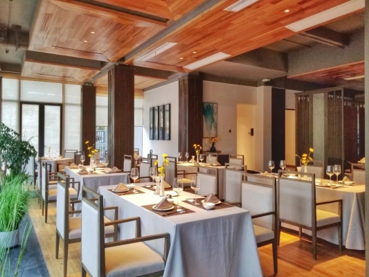 赤峰寧城百威酒店電話號碼-第1張圖片