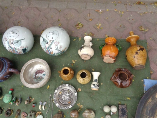 赤峰周日古玩地?cái)傠娫捥?hào)碼是多少-第1張圖片