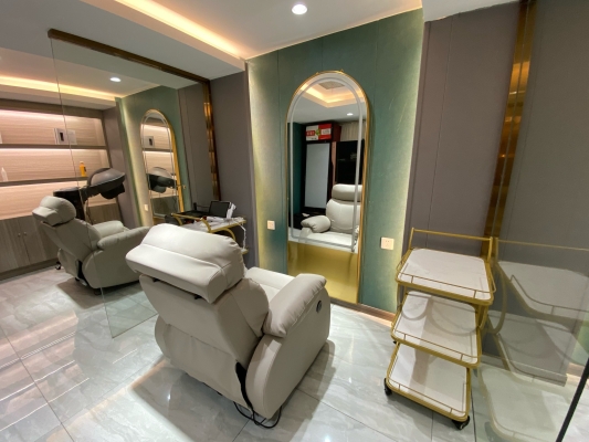 赤峰梓潤(rùn)商務(wù)酒店電話號(hào)碼-第1張圖片