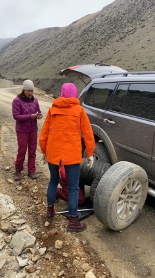 赤峰市天山輪胎更換電話(huà)號(hào)碼-第1張圖片