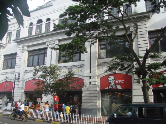 赤峰步行街烏鴉店電話號碼-第1張圖片