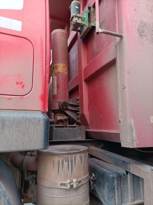 赤峰豪沃自卸車配件電話號(hào)碼-第1張圖片