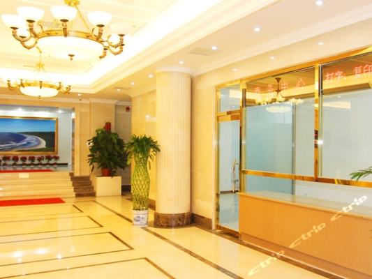 赤峰津?yàn)尘频觌娫捥柎a多少-第1張圖片