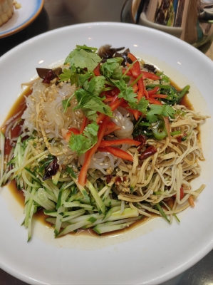 赤峰李娜飯店電話號(hào)碼多少號(hào)-第1張圖片