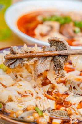 赤峰老宋牛肉板面電話多少號-第1張圖片