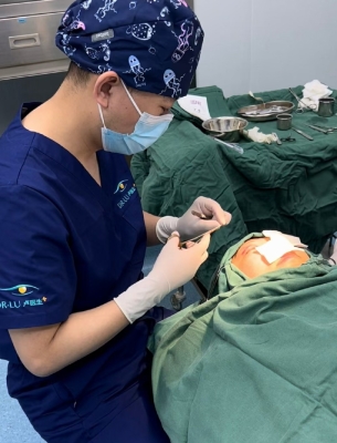 赤峰市彩虹醫(yī)生診所電話號(hào)碼-第1張圖片