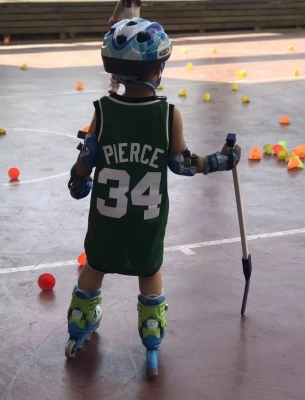 赤峰敖漢輪滑館電話號(hào)碼-第1張圖片