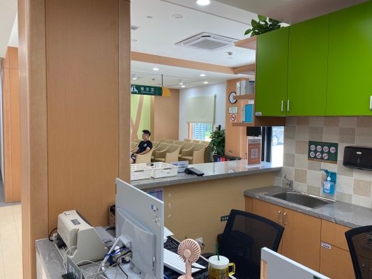 赤峰二醫(yī)院眼科配鏡電話號(hào)碼-第1張圖片