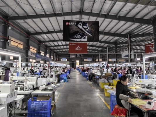 赤峰洗鞋代工電話是多少號-第1張圖片